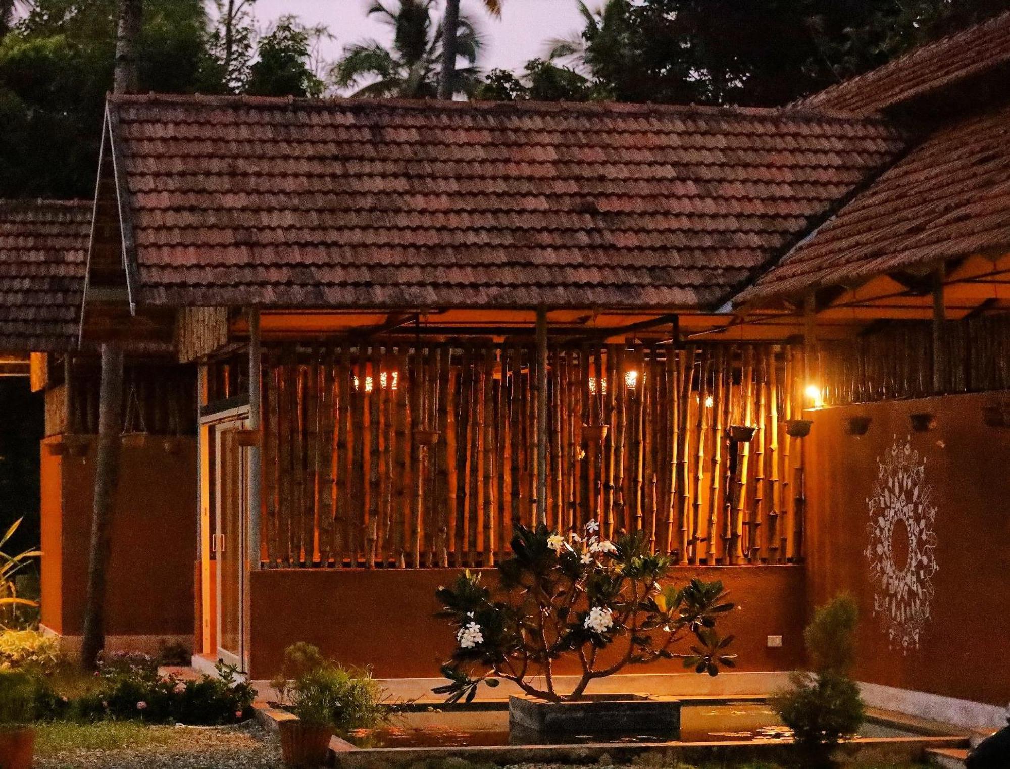 Pura Vida Varkala Hotel Eksteriør billede