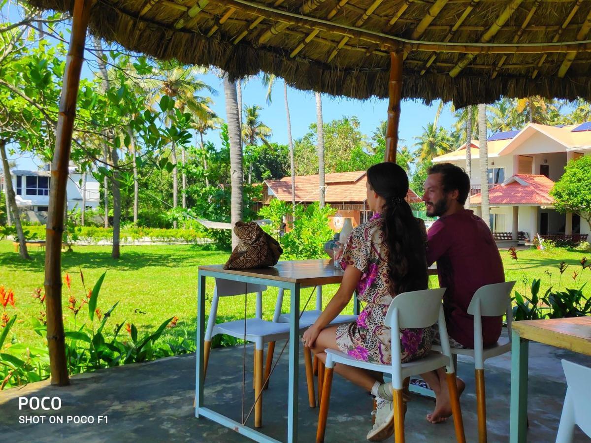 Pura Vida Varkala Hotel Eksteriør billede