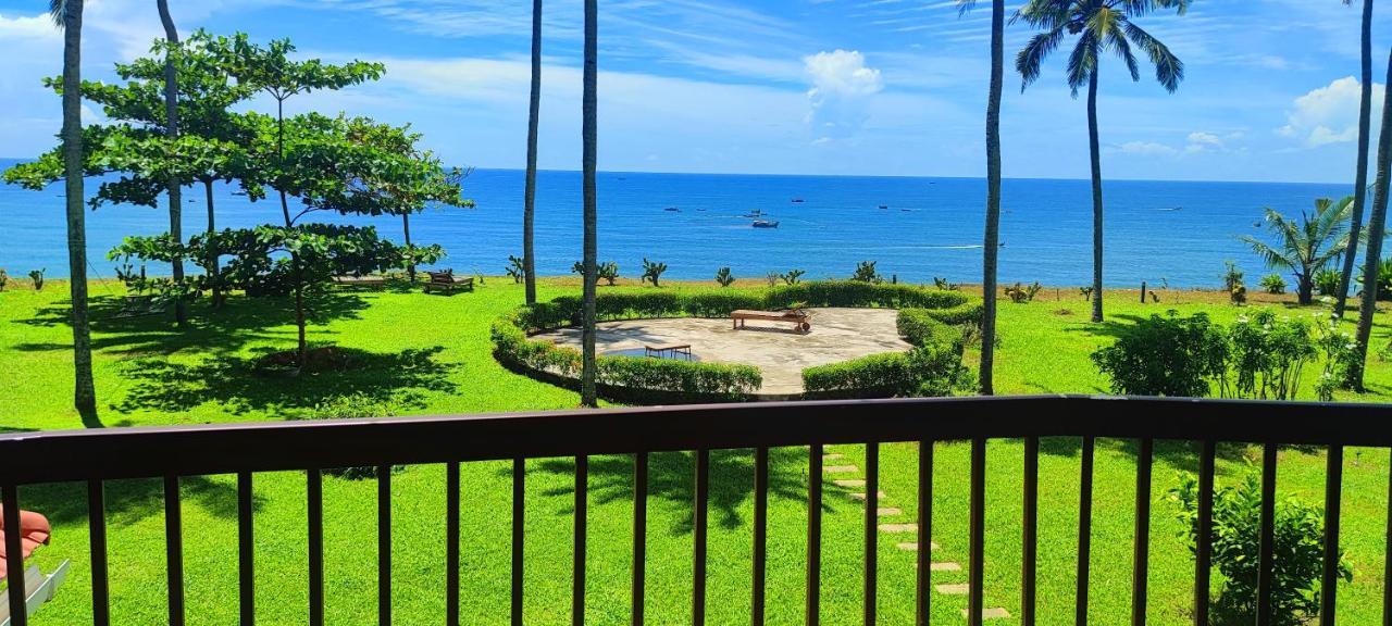 Pura Vida Varkala Hotel Eksteriør billede