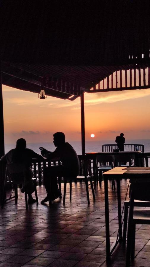 Pura Vida Varkala Hotel Eksteriør billede